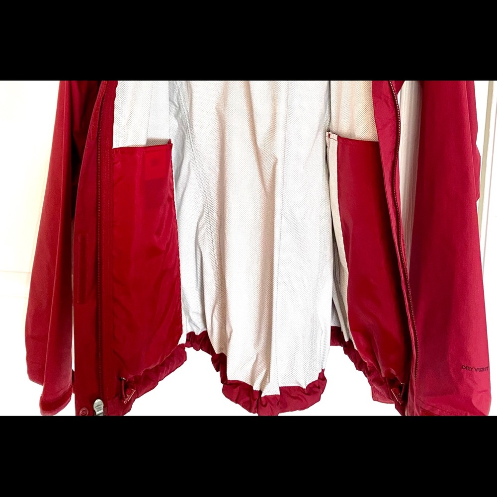 Northface Windbreaker (Red) - Picture 8 of 8